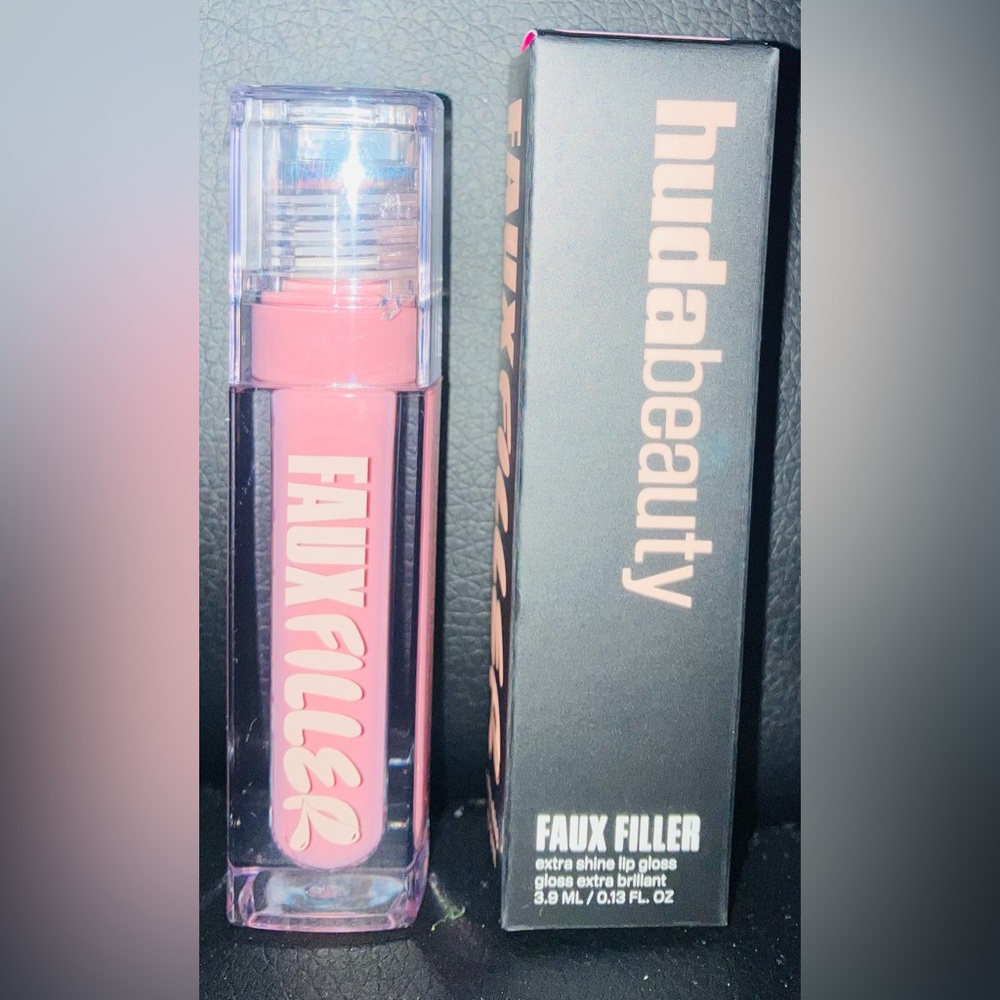 Huda Beauty 🔥 Faux Filler -sugar baby
